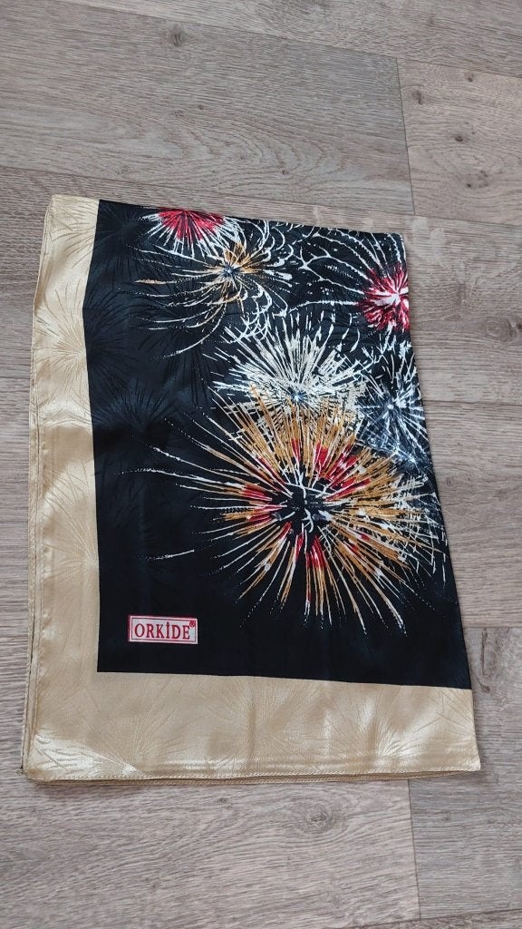Sjaal, Kleding | Dames, Mutsen, Sjaals en Handschoenen, Ophalen of Verzenden, Nieuw, Maat 46/48 (XL) of groter, Sjaal