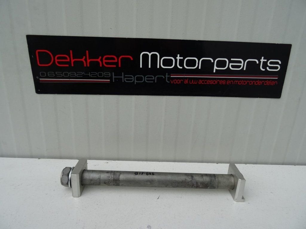 Complete Achter wiel As Yamaha YZF R1 2007-2008 RN19, Motoren, Onderdelen | Yamaha, Gebruikt, -, -, Ophalen of Verzenden