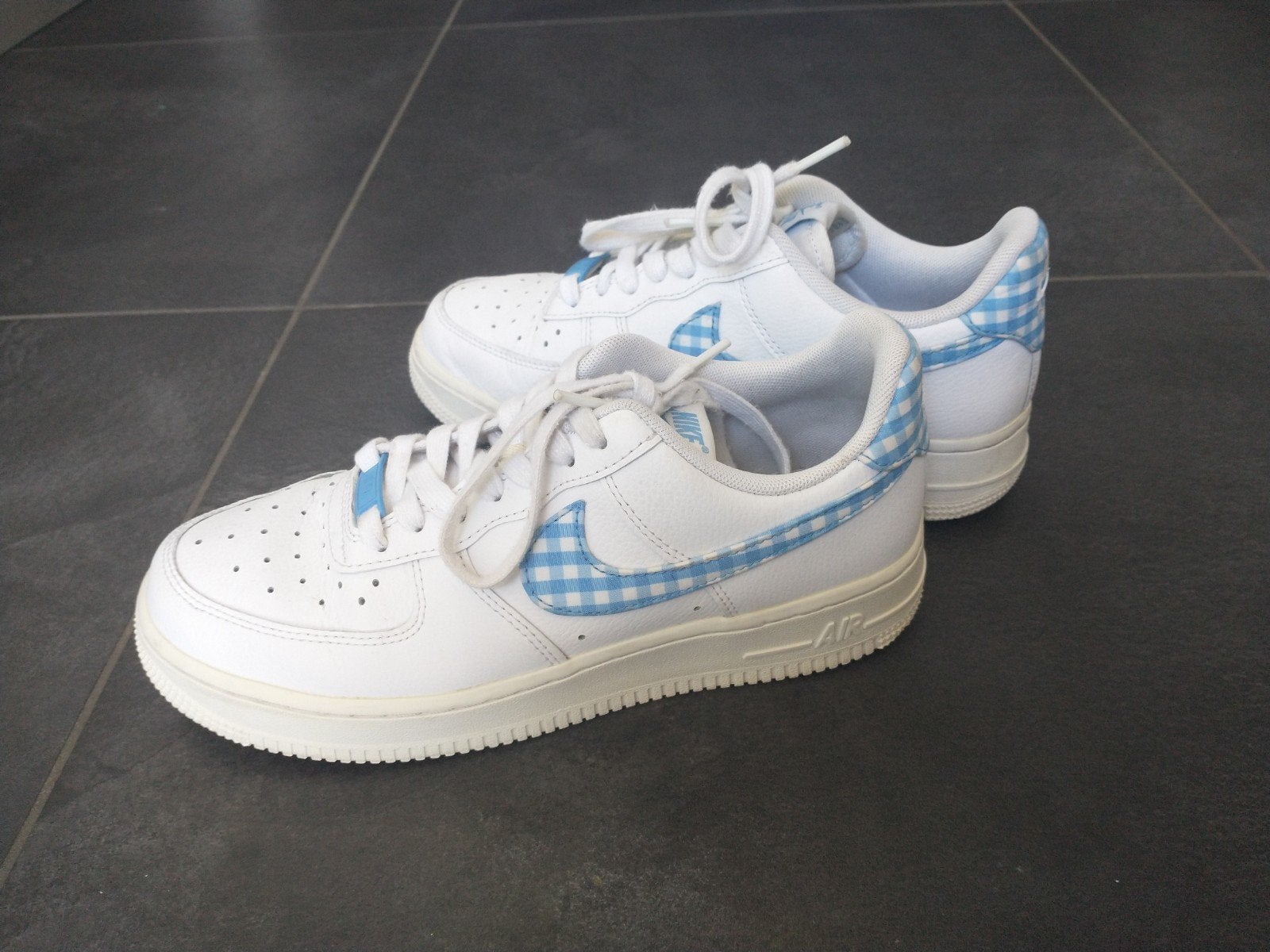 Nike Air Force 1 Special Edition - Maat 38, Ophalen of Verzenden