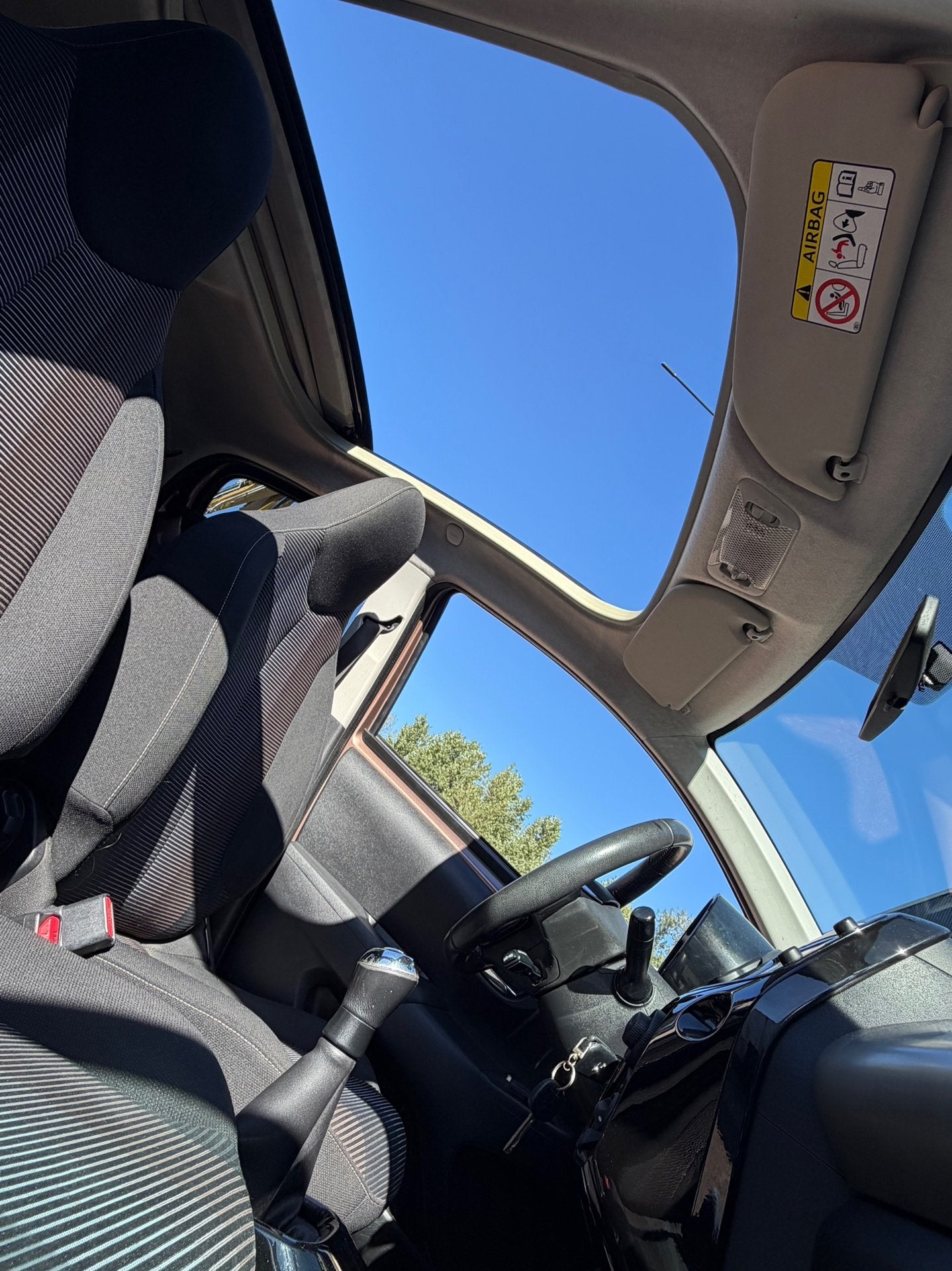 Peugeot 108 1.2 Puretech Allure / Schuifdak / Airco / 5DRS, Auto's, Euro 5, Gebruikt, 1199 cc, 23 km/l