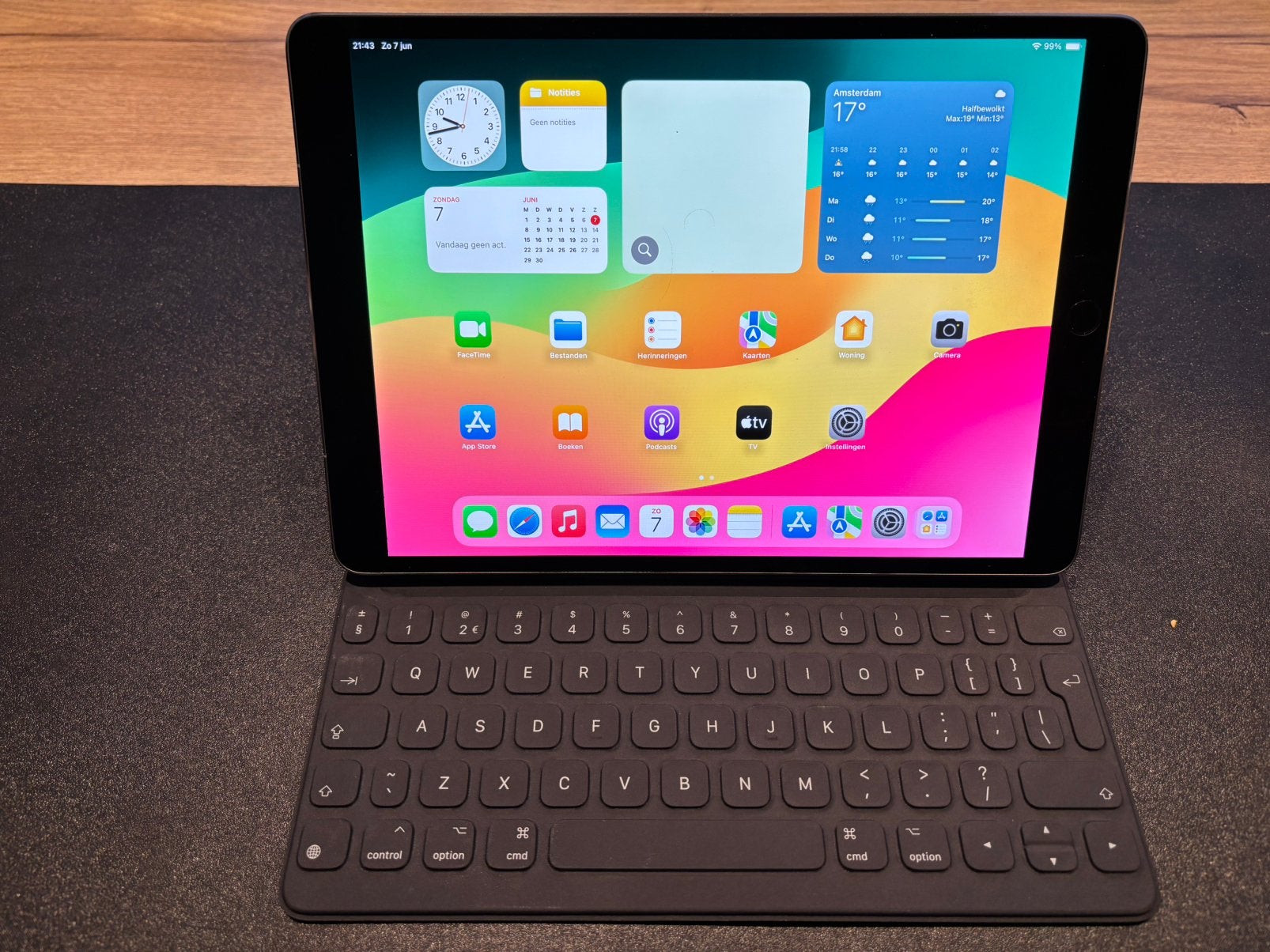 iPad Pro 10,5 cellular - met toetsenbord - 256 GB, Computers en Software, Apple iPads, Zwart, Zo goed als nieuw, Apple iPad Pro