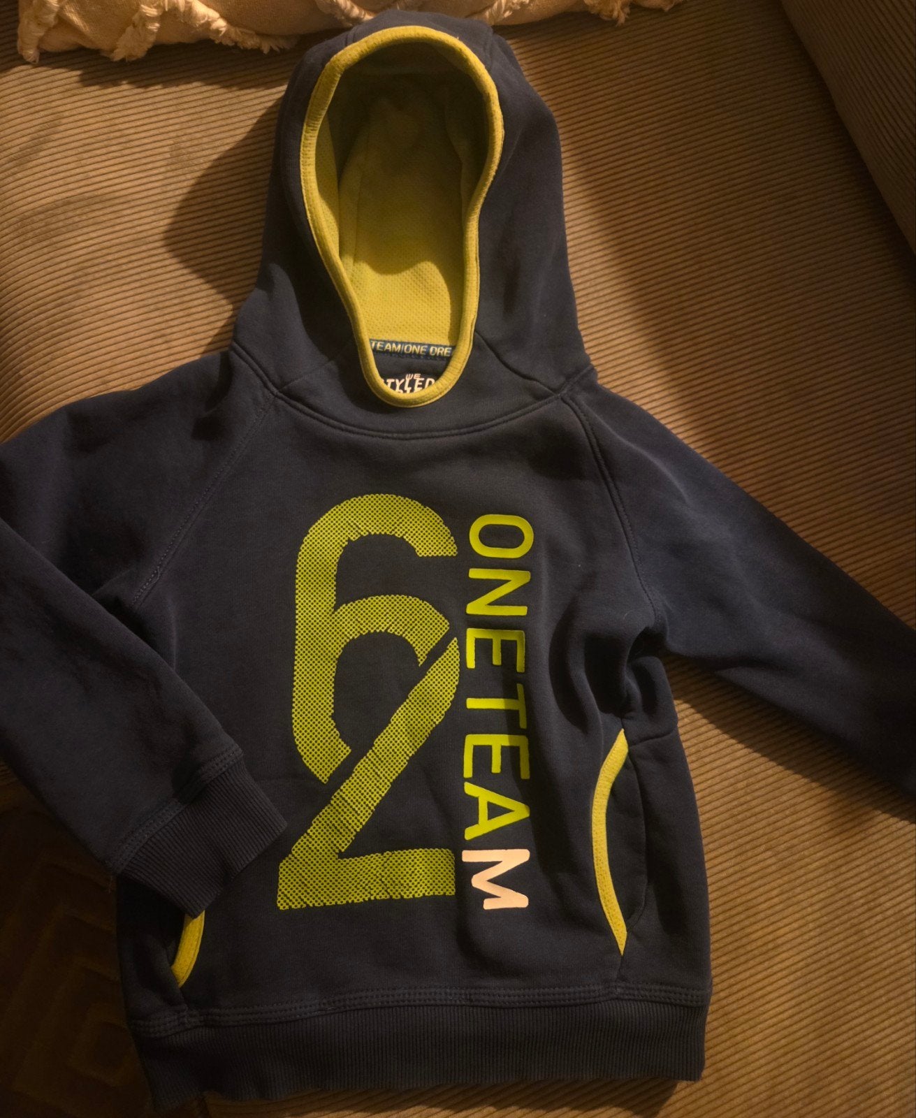 Mooie hoodie, WE, Trui of Vest, Ophalen of Verzenden, Zo goed als nieuw
