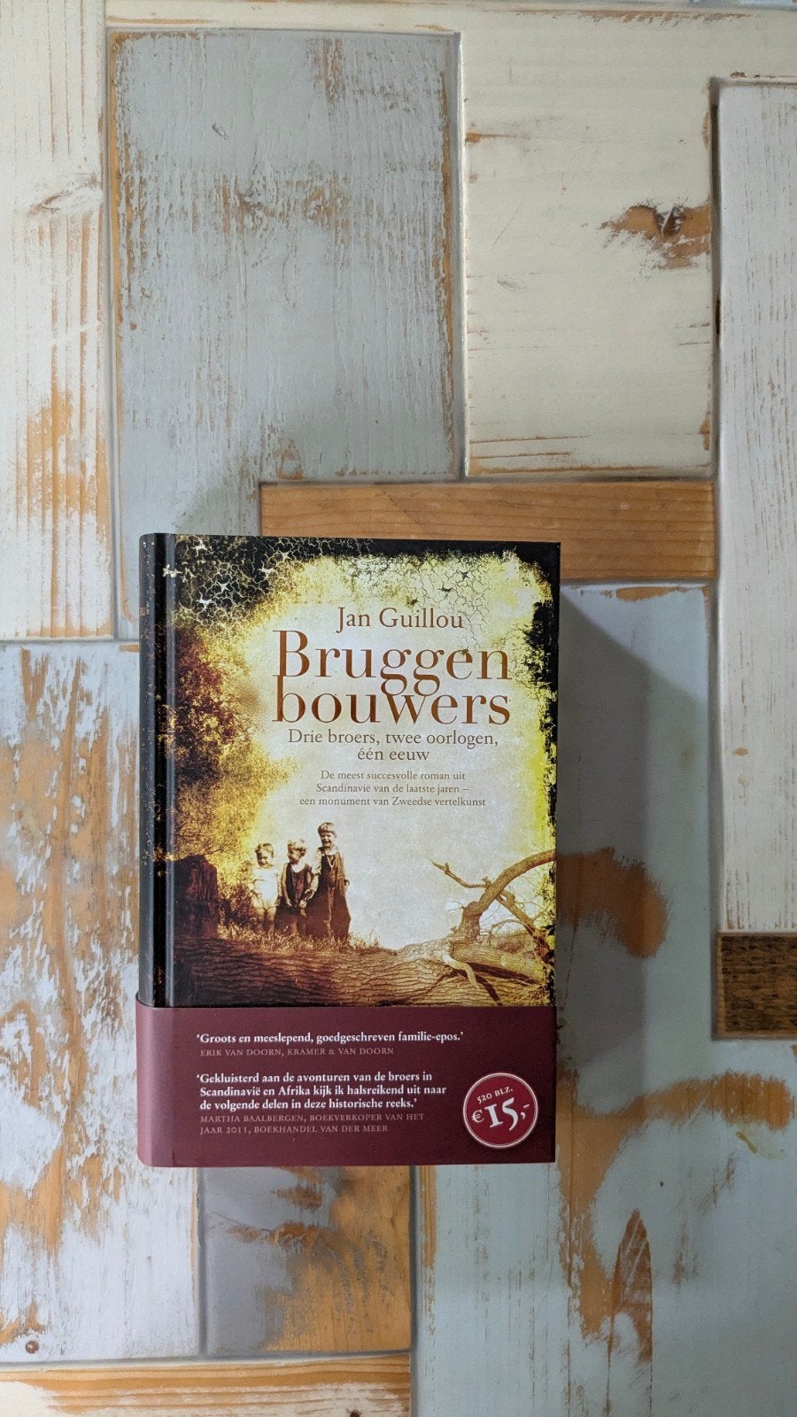 Jan Guillou - Bruggenbouwers, Boeken, Ophalen of Verzenden, Zo goed als nieuw, Jan Guillou