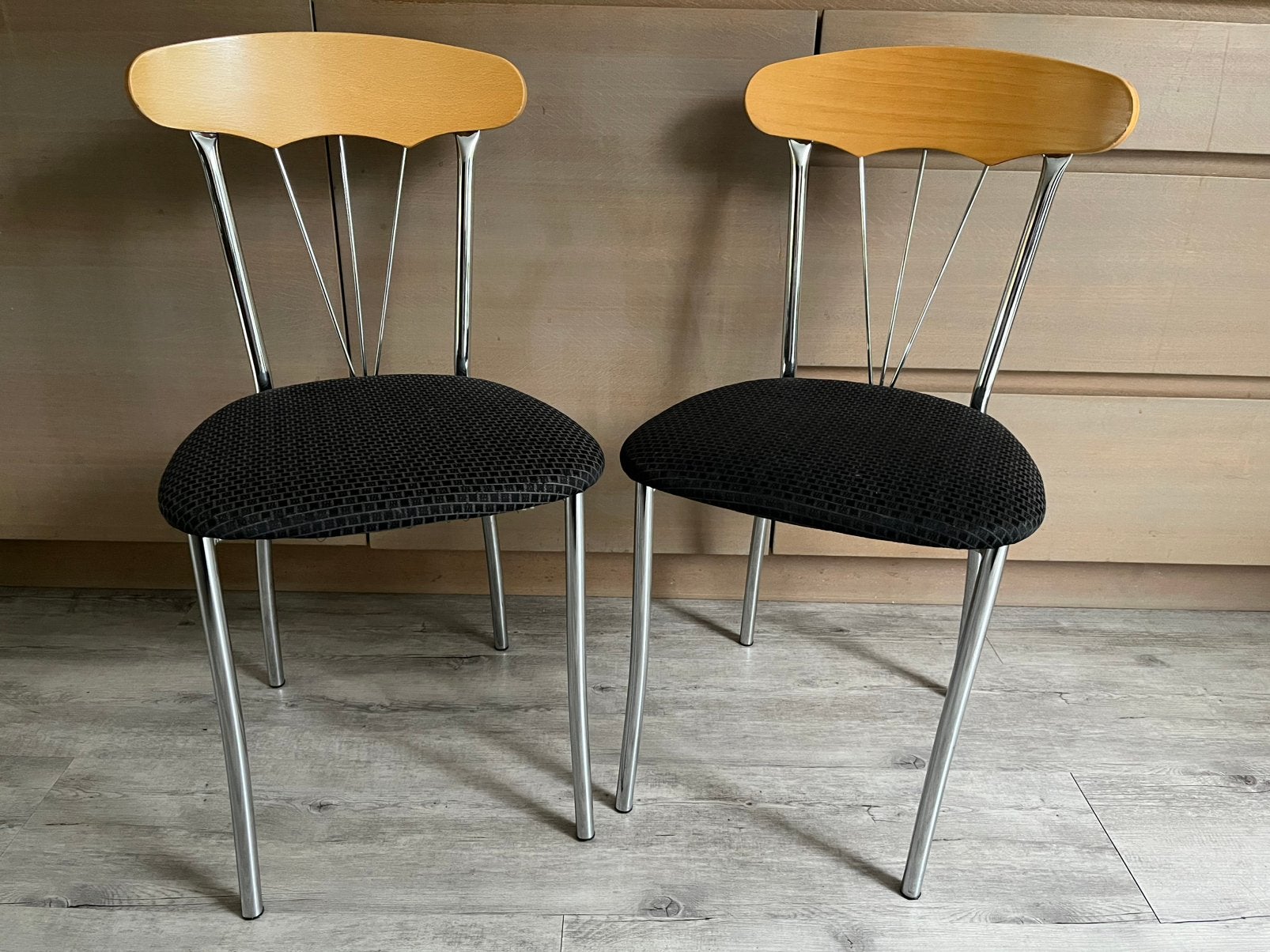 Set van 2 Originele Effezeta Eetkamerstoelen Chroom & Hout, Ophalen, Gebruikt, Bruin, Stof