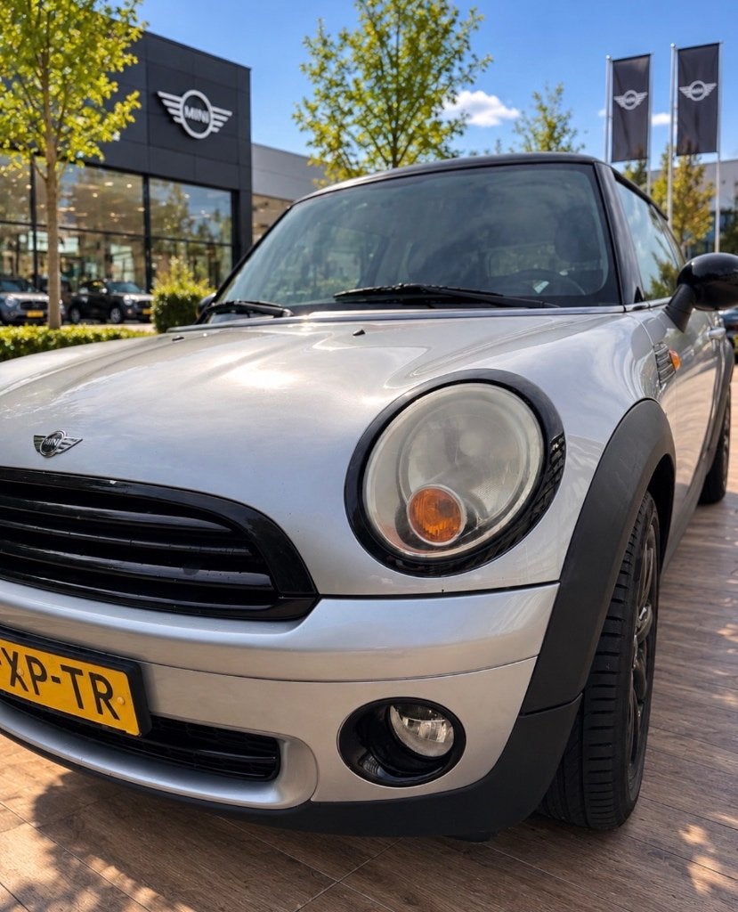 The Mini Tank 1.6 16V Cooper uit 2007, Auto's, Voorwielaandrijving, Stof, 4 cilinders, 4 stoelen