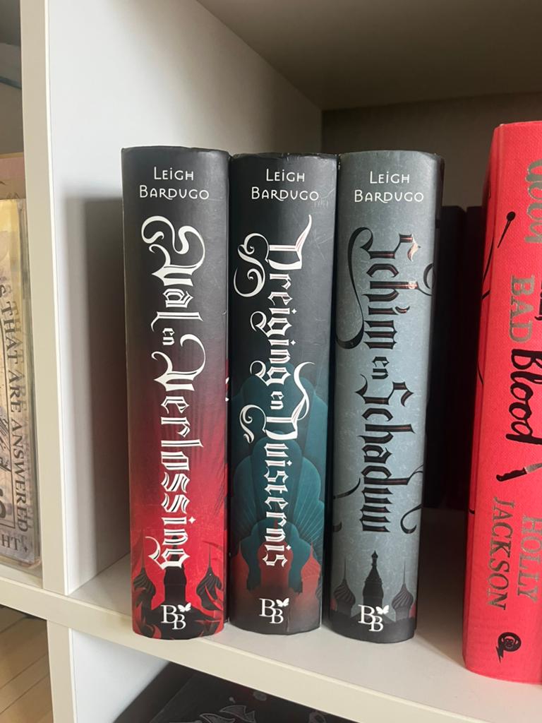 Schim en Schaduw trilogie (Grisha) - Leigh Bardugo, Ophalen of Verzenden, Zo goed als nieuw