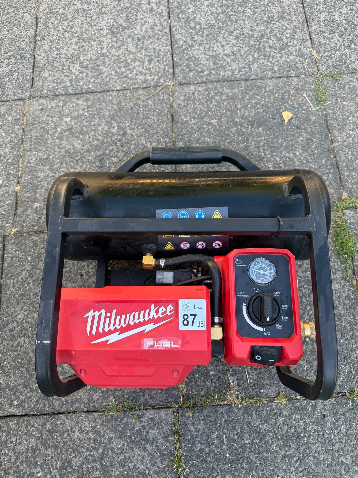 Milwaukee M18 FAC Accu Compressor - Zo goed als nieuw, 6 tot 10 bar, Ophalen of Verzenden, Zo goed als nieuw, Minder dan 200 liter/min