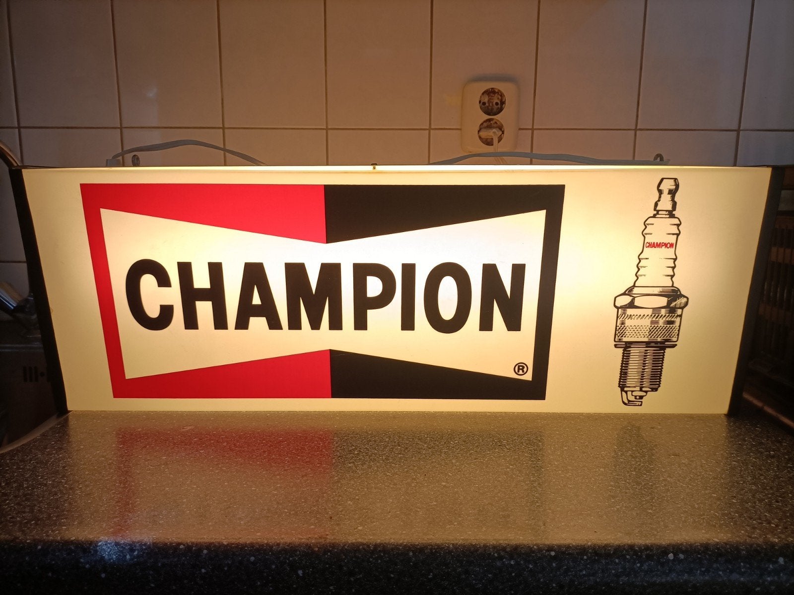 Champion Bougie lichtbak - Dubbelzijdig & Nette Staat, Ophalen of Verzenden