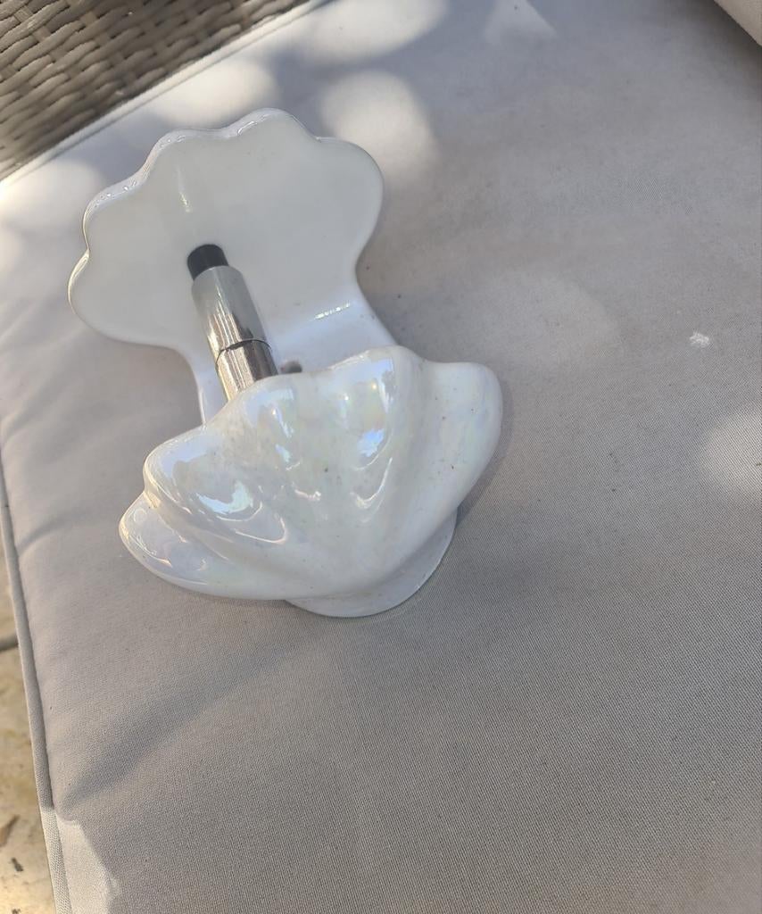 Decoratieve Schelpvormige Houder - Wit Parelmoer, Ophalen of Verzenden, Zo goed als nieuw