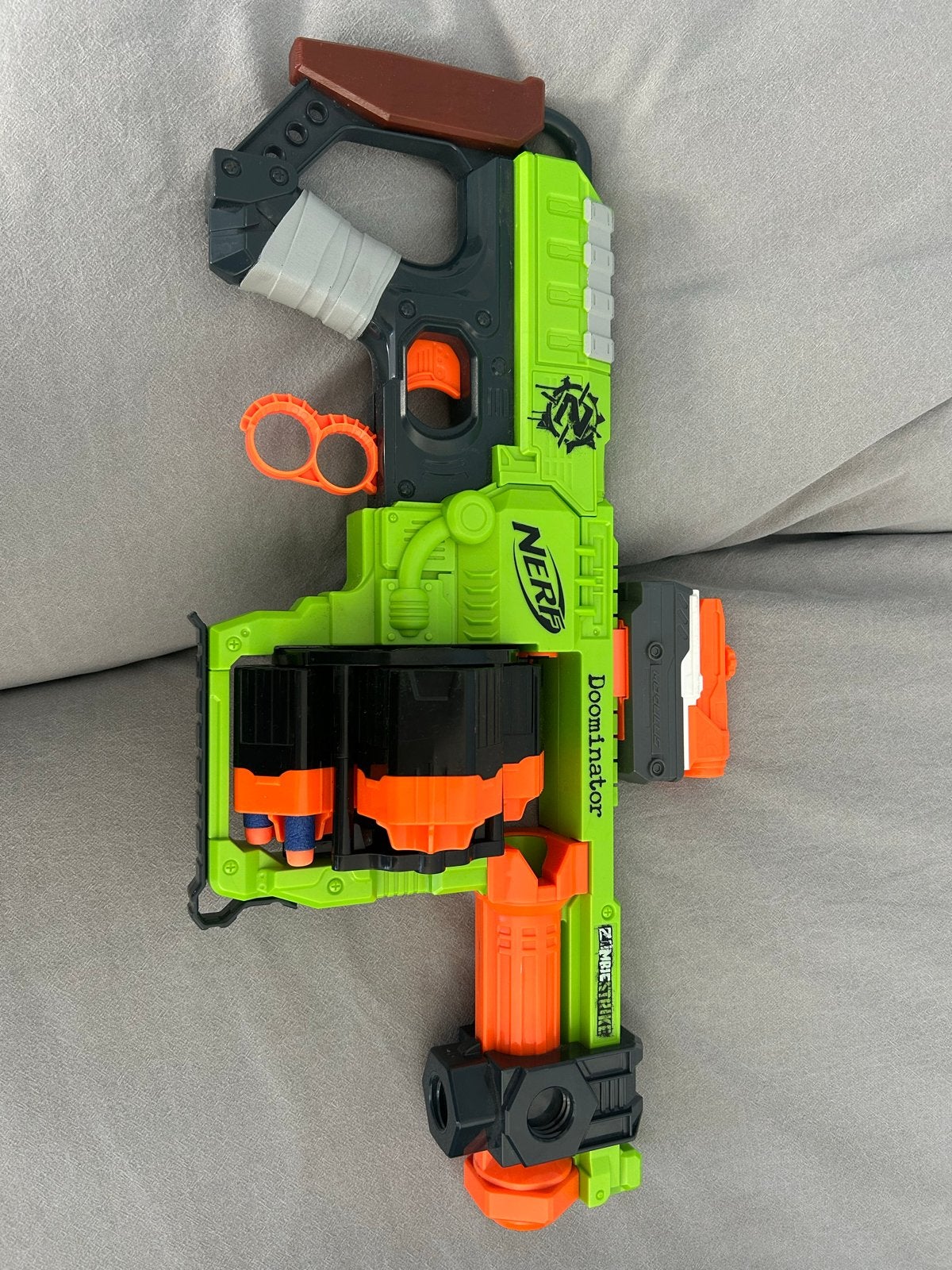 Nerf Zombie Strike Dominator Blaster, Ophalen, Gebruikt, Jongen of Meisje