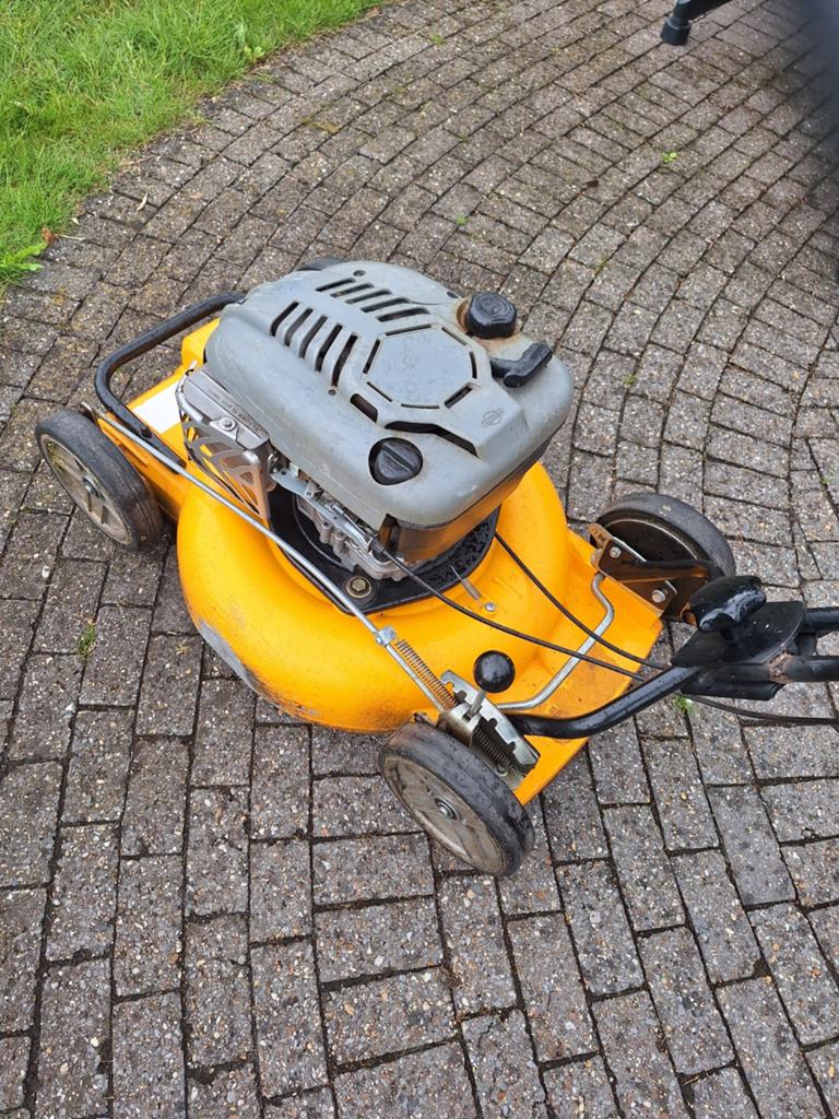 Stiga multiclip grasmaaier alluminium bak benzine, Ophalen, Gebruikt