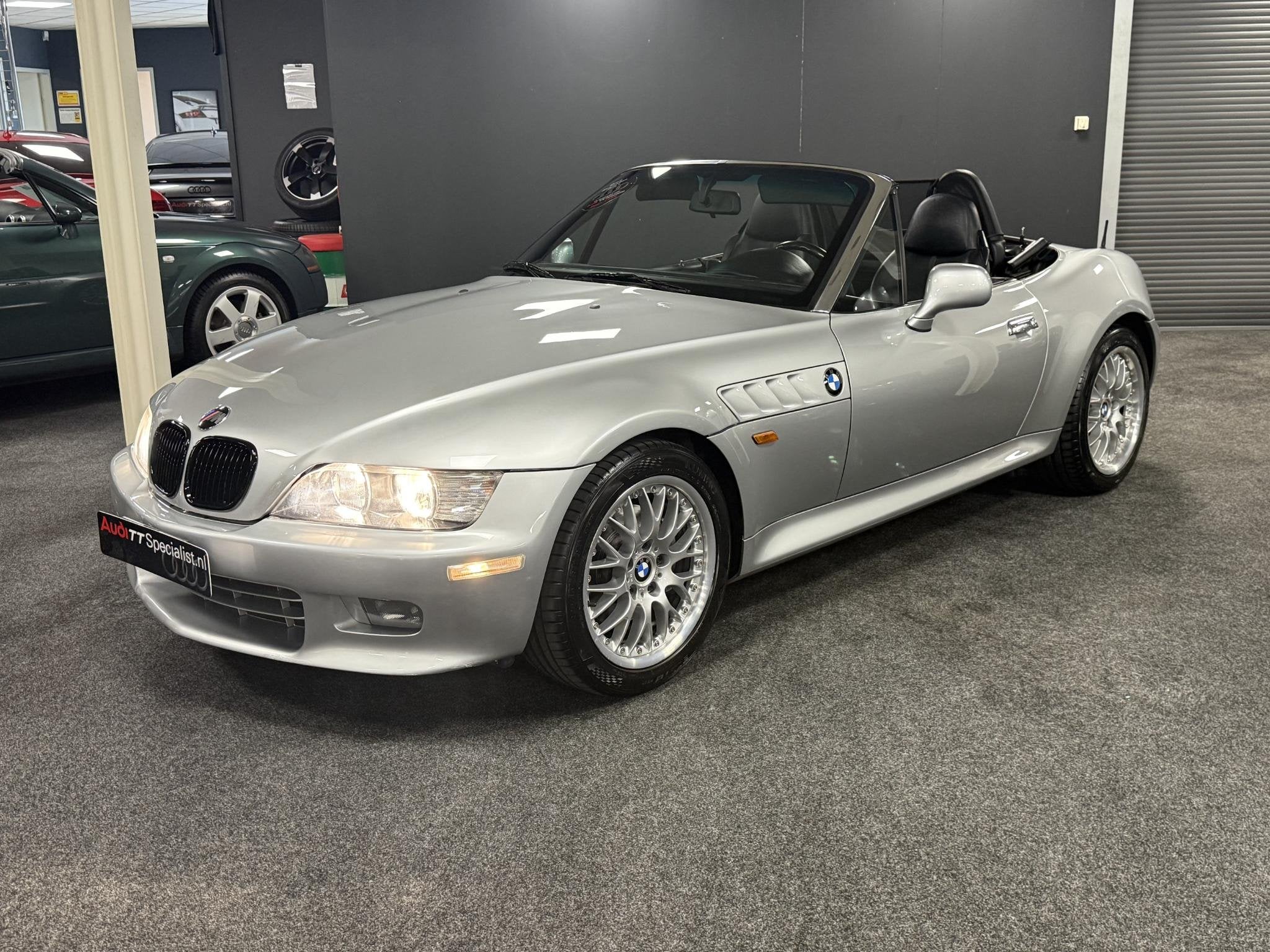 BMW Z3 Roadster 3.0i Sport Line Nette Staat Youngtimer, Automaat, Gebruikt, Zwart, Cabriolet