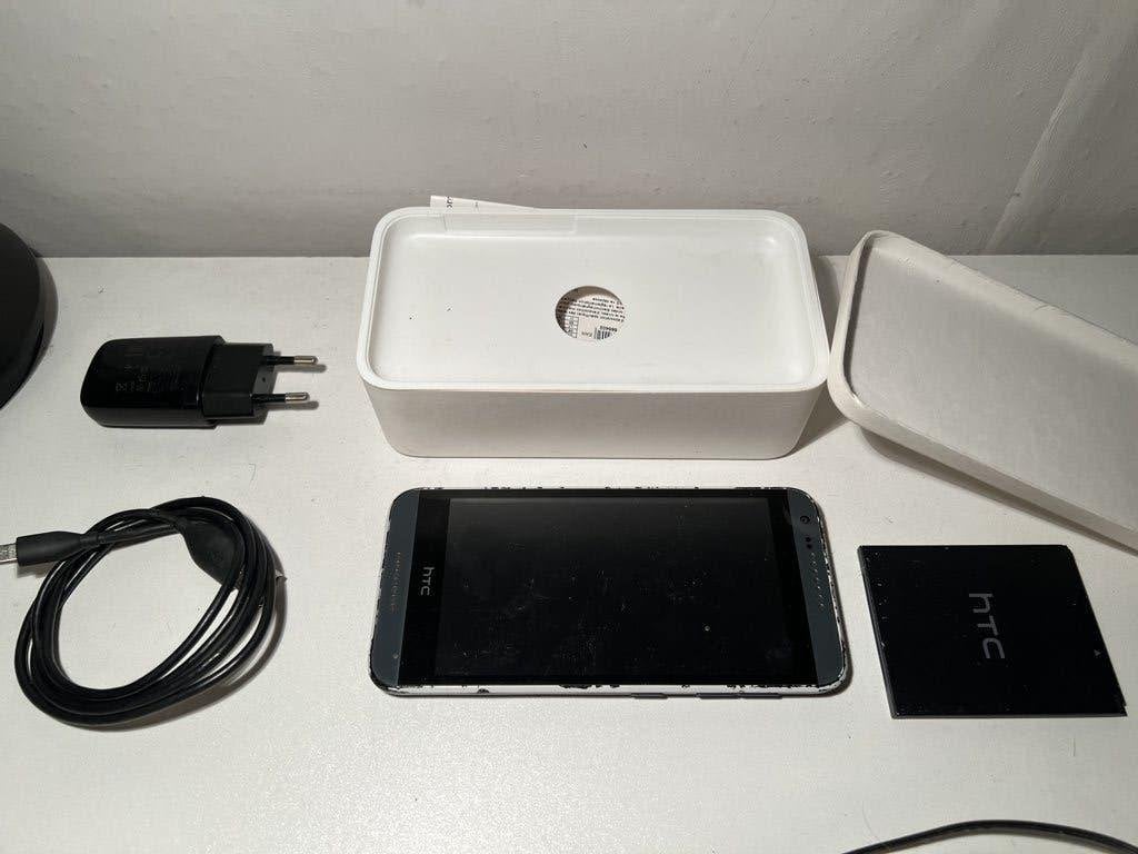 HTC Desire 620 (met defect) - + (sealed ) inbegrepen, Telecommunicatie, HTC, Ophalen of Verzenden, Zonder simlock, Niet werkend