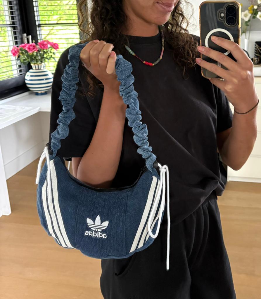 Adidas vintage stijl schoudertas, Ophalen of Verzenden, Nieuw, Blauw, Schoudertasje