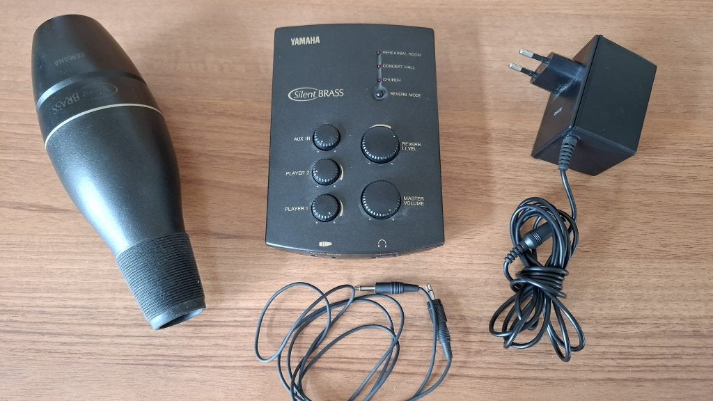 Yamaha SB7 silent brass demper trompet, Ophalen of Verzenden, Gebruikt, Bes-trompet