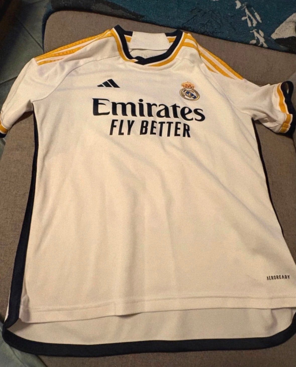 Real Madrid Thuisshirt 2022/2023 Maat 164, Ophalen of Verzenden, Zo goed als nieuw, Jongen, Shirt of Longsleeve