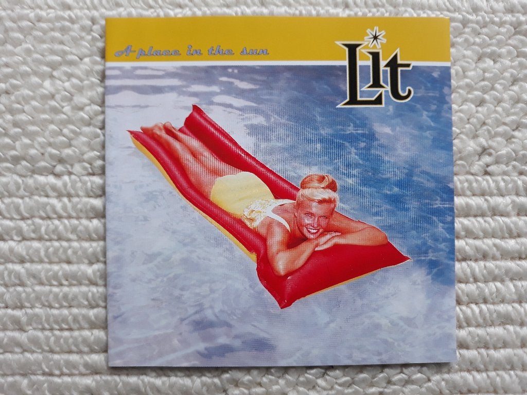 CD Lit - A place in the sun (1999), Ophalen of Verzenden, Zo goed als nieuw, Overige genres