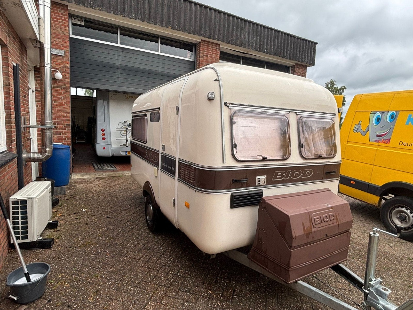 Biod 350 de Luxe TL bj 1983 - Compacte Oldtimer Caravan, Caravans en Kamperen, Caravans, Koelkast, Rondzit, Tot en met 2, Particulier