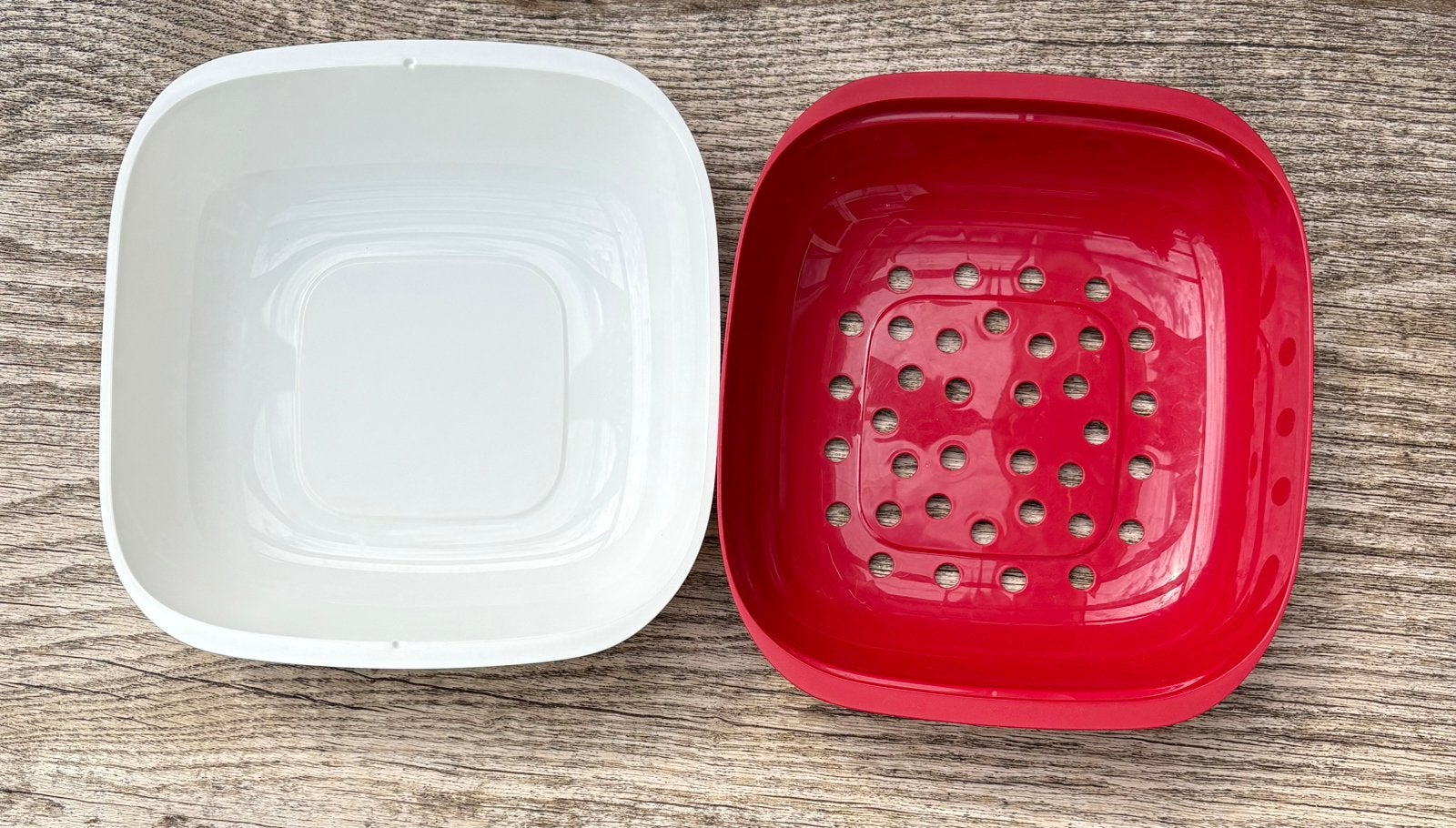 Vergiet en serveerschaal inéén van Tupperware, Ophalen of Verzenden, Zo goed als nieuw, Schaal