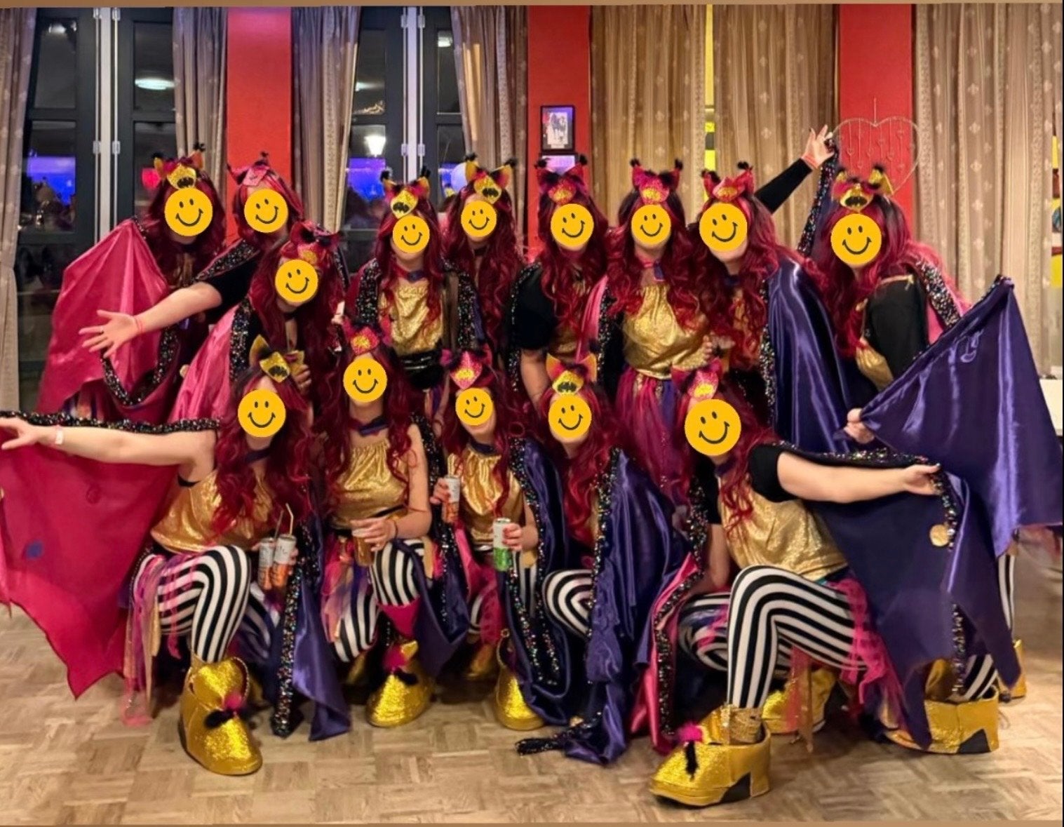 Carnavalsgroep Vleermuis Kostuums - 14 Meiden, Carnaval, Ophalen of Verzenden, Kleding, Maat 34 (XS) of kleiner
