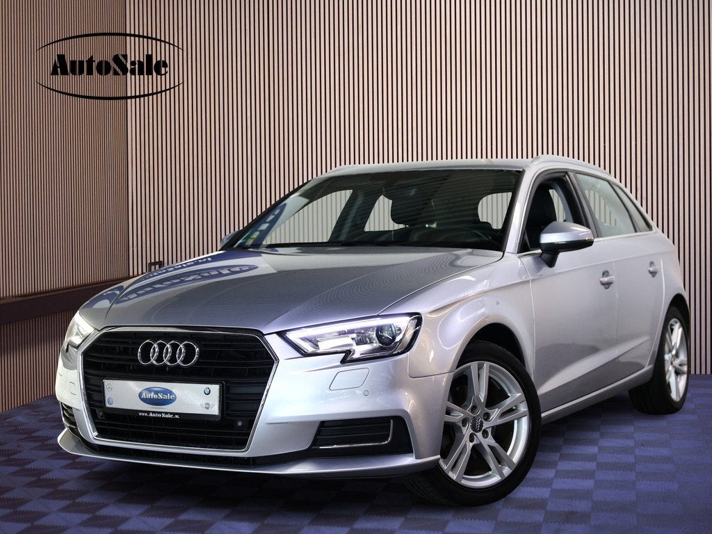 Audi A3 1.5 TFSI CoD S-Line AUT LEDER NAV CAMERA CLIMA "17, Auto's, Gebruikt, 150 pk, Leder en Stof, Origineel Nederlands