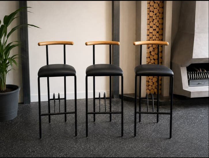 Set van 3 barkrukken met houten rugleuning en voetsteun, Ophalen, Gebruikt, Met voetsteun, 90 cm of meer