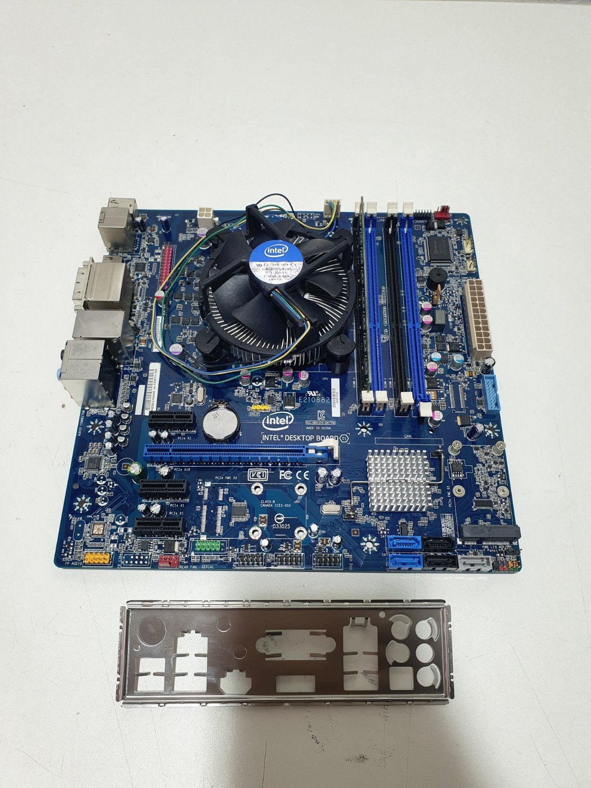 Intel H77 Moederbord + i5-3340 Processor + 8GB DDR3 RAM, ., DDR3, Ophalen of Verzenden, Zo goed als nieuw