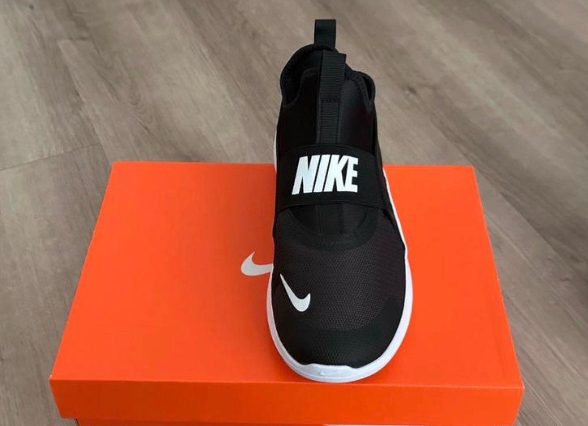 Nieuwe Nike Flex Runner 4 sneakers maat 38, Kleding | Dames, Schoenen, Ophalen of Verzenden, Nieuw, Zwart, Sneakers of Gympen