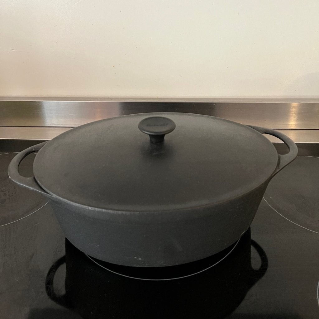 Gietijzeren Le Creuset braadpan ovaal, Gebruikt, Le Creuset, Ophalen of Verzenden, Geschikt voor inductie