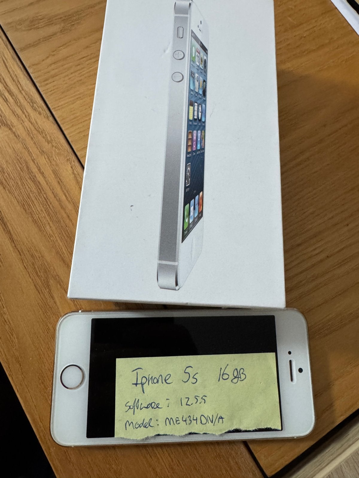iPhone 5s 16GB - Wit, Software 12.5.5, Telecommunicatie, Mobiele telefoons | Apple iPhone, Ophalen, Gebruikt, 16 GB, Wit