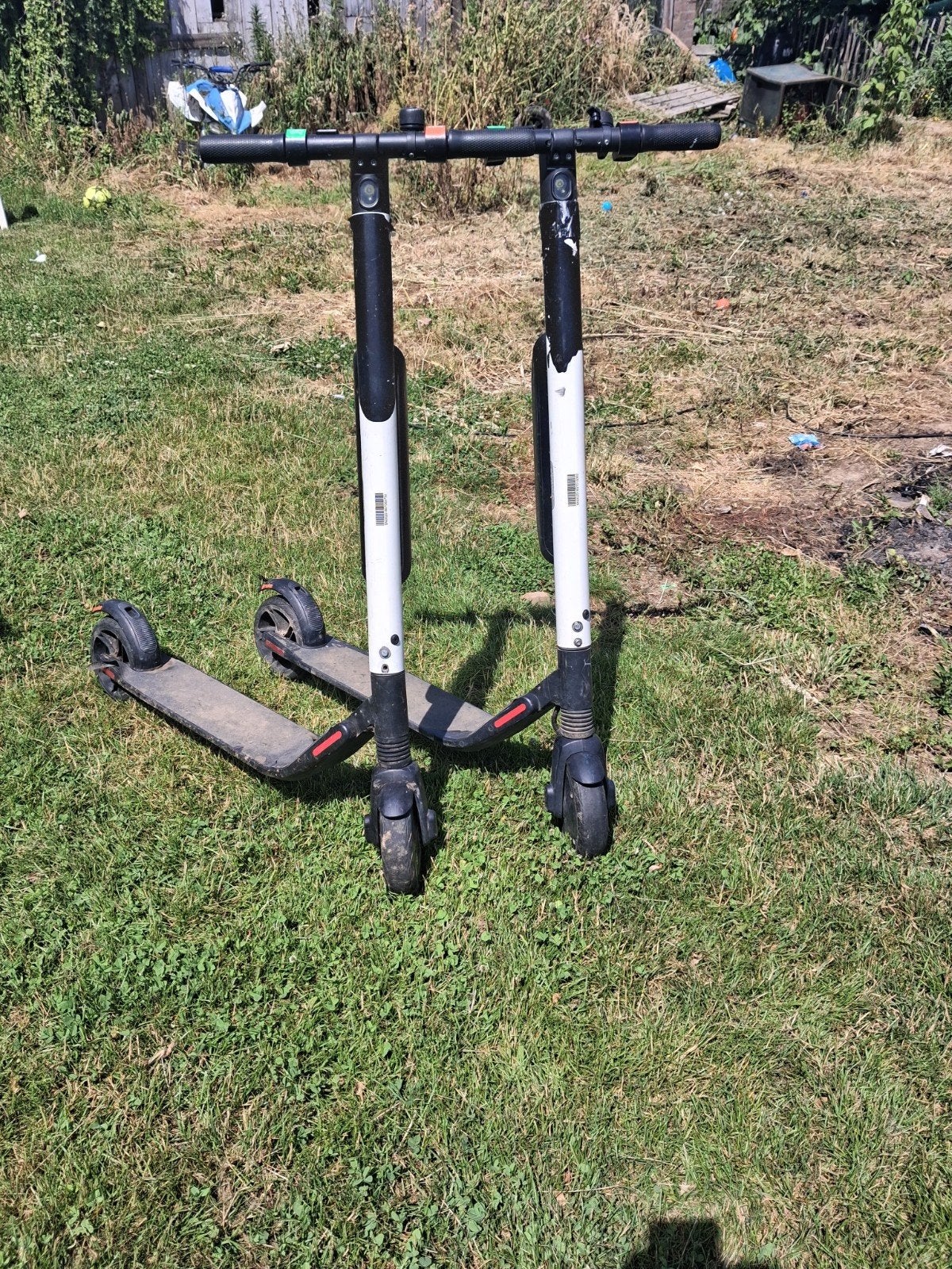 Twee gebruikte elektrische steps (E-scooters), Fietsen en Brommers, Steps, Ophalen, Gebruikt, Elektrische step (E-scooter)