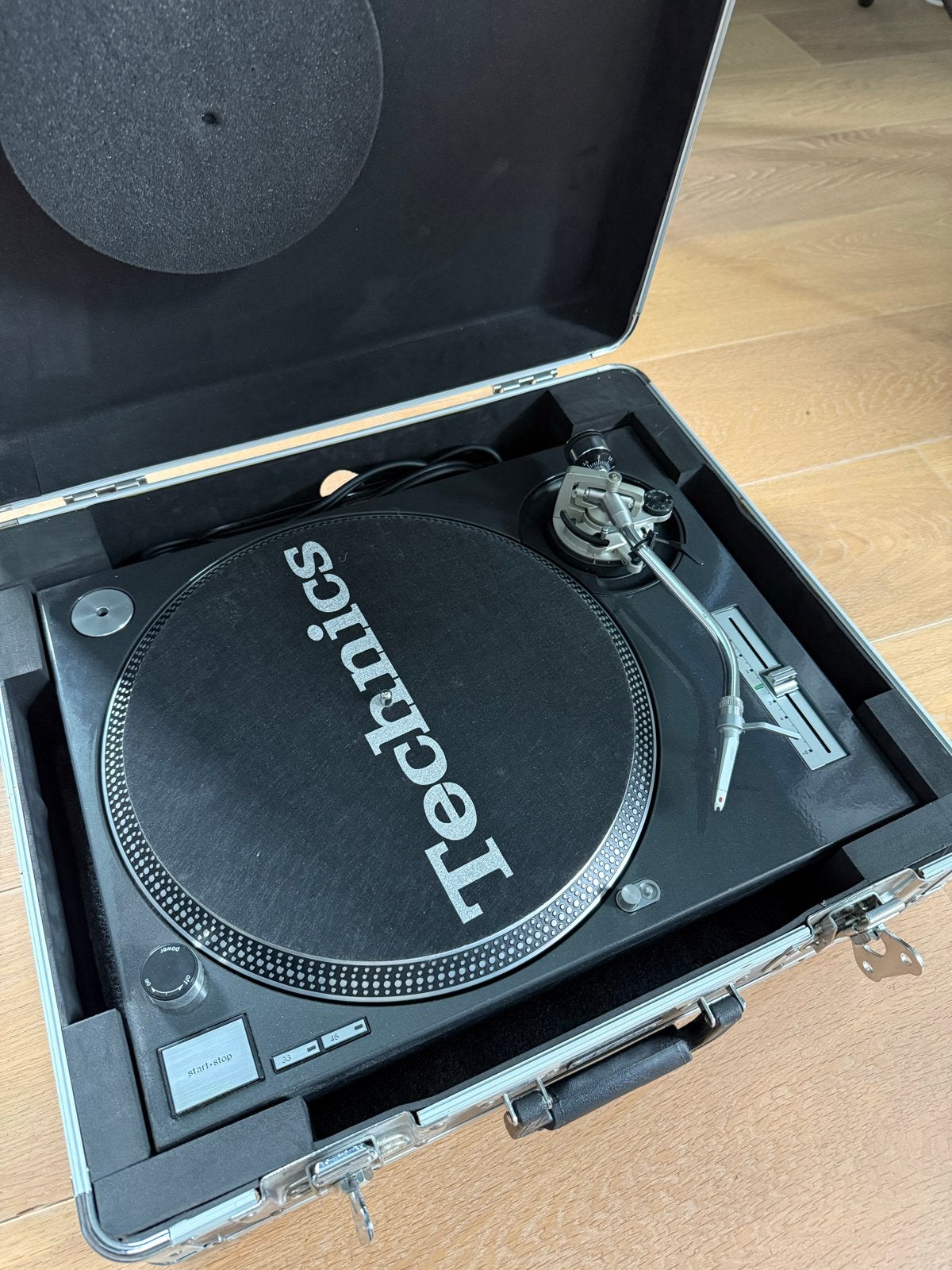 Technics SL-1200MK2 Platenspeler met koffer, Audio, Tv en Foto, Ophalen, Gebruikt, Pitch-regelaar, Platenspeler