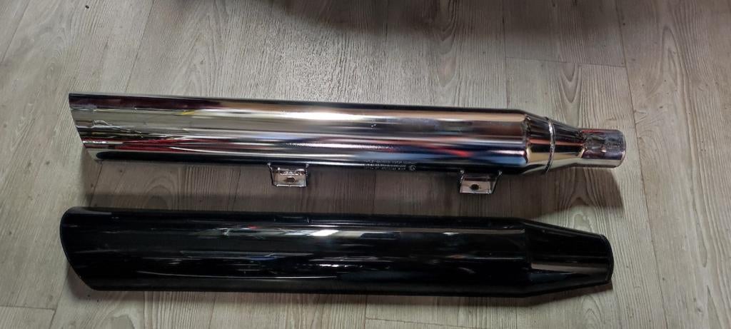 Originele uitlaatdemper Harley Davidson Sportglide, Ophalen of Verzenden