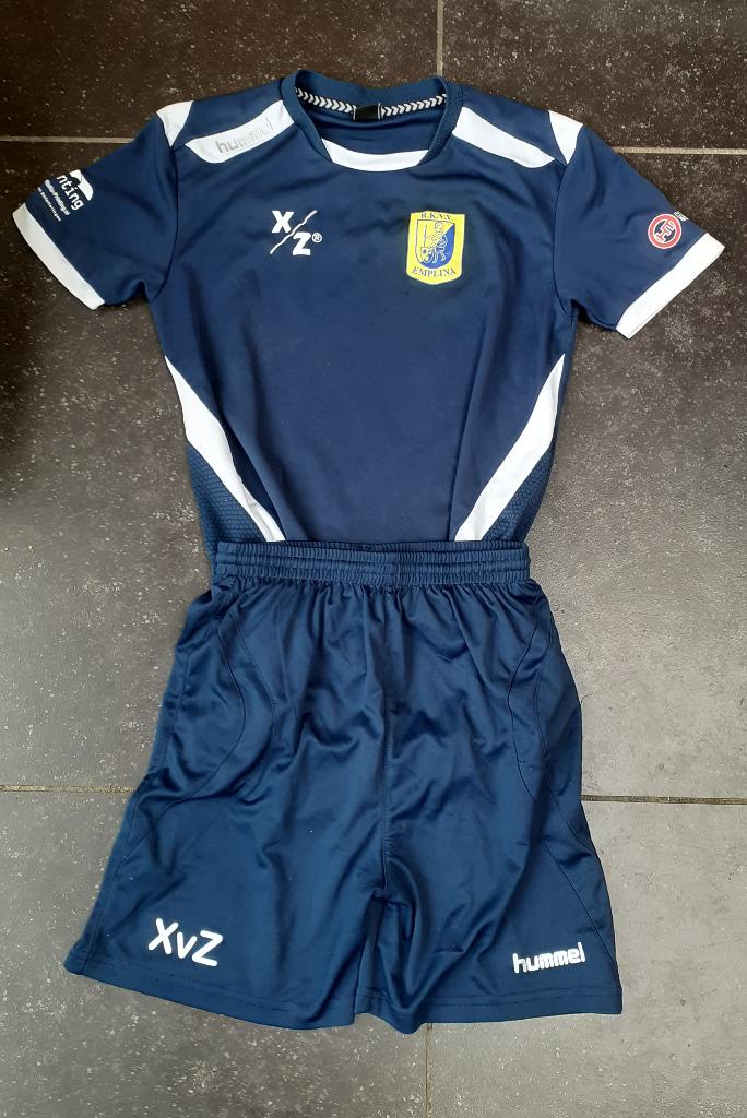 Voetbaltenue van Hummel maat 164, Maat XS of kleiner, Ophalen of Verzenden, Zo goed als nieuw, Set