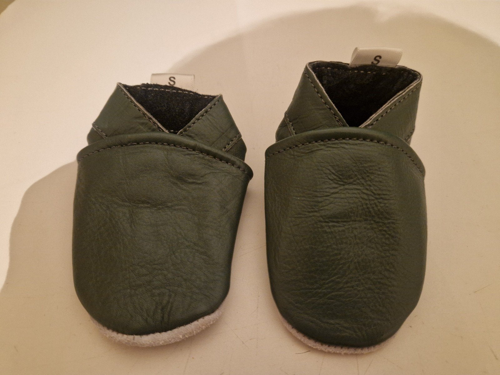 Donkergroene ongedragen babyslofjes Babysteps maat S, Ophalen of Verzenden, Nieuw, Jongetje of Meisje, Slofjes
