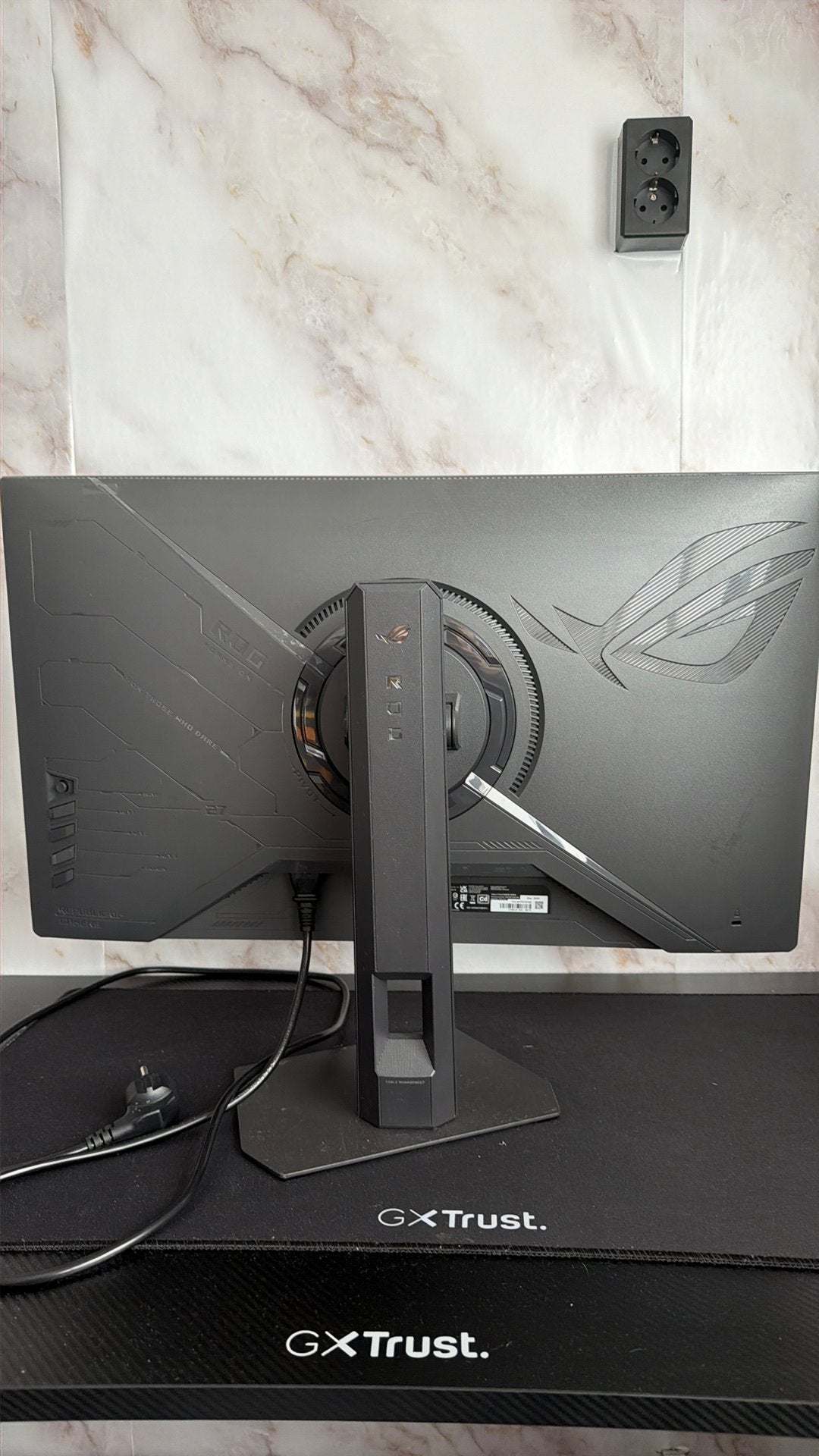 ASUS ROG Strix XG27ACMES 27 inch , Gxtrust led gaming bureay, Ophalen, Zo goed als nieuw, Gaming, IPS