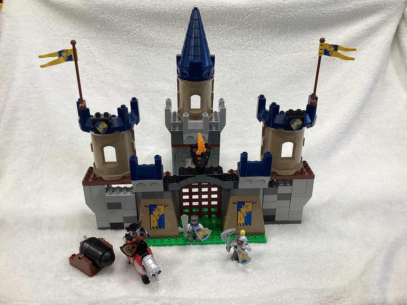 Duplo 4864 ridderkasteel / ridder kasteel, Aastvej 1, 7190 Billund, Denemarken, Product.compliance@LEGO.com, Ophalen of Verzenden