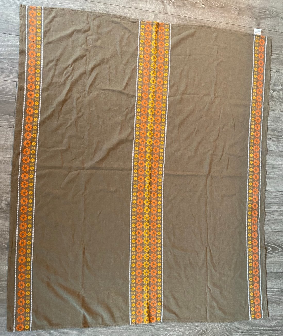 2 vintage tafellakens uit de jaren ‘60/‘70, 115 cm, 135 cm, Ophalen of Verzenden, Zo goed als nieuw