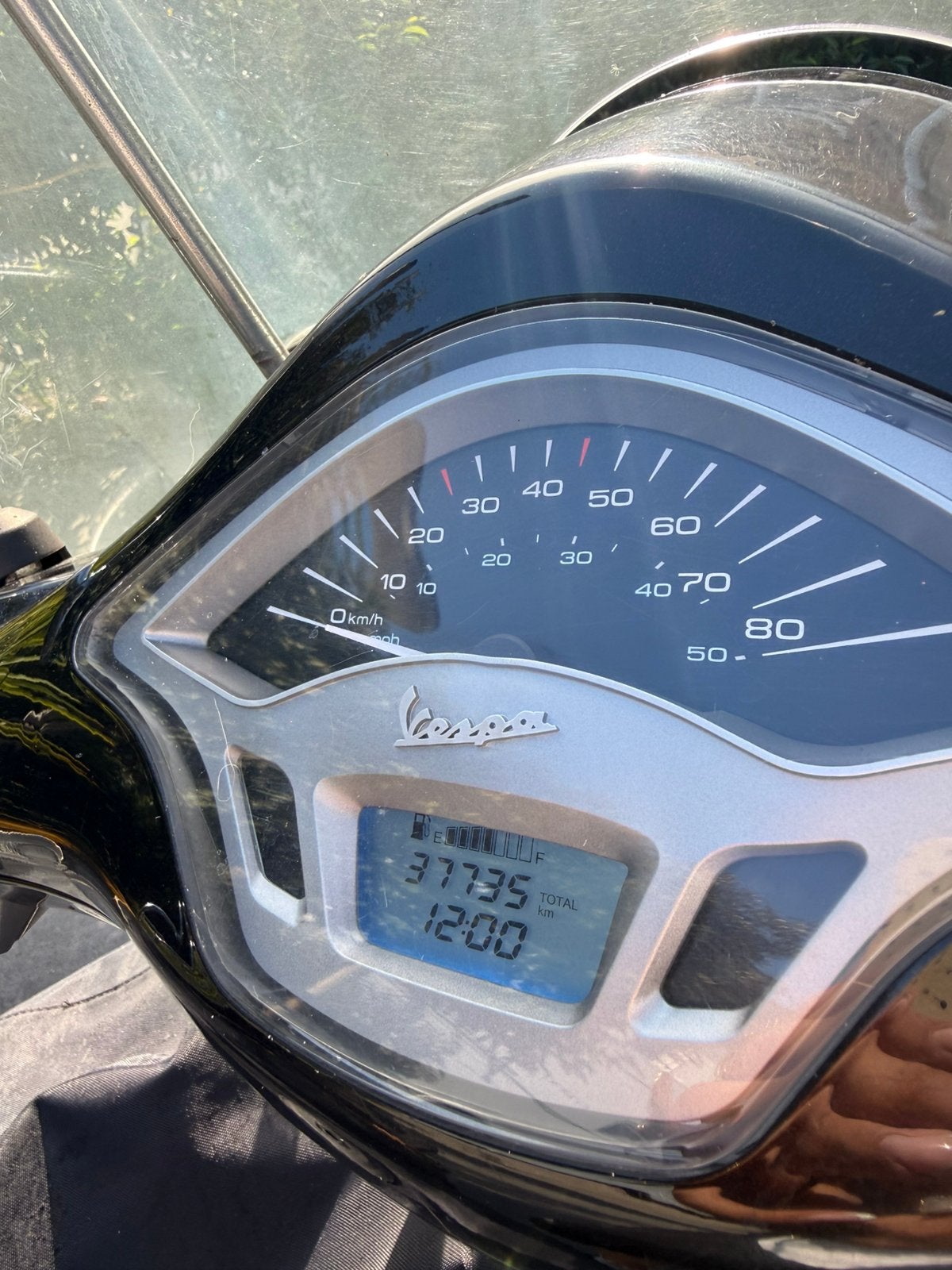 Vespa primavera 2016 scooter, Fietsen en Brommers, Snorfietsen en Snorscooters, Ophalen, Gebruikt, Benzine, Vespa