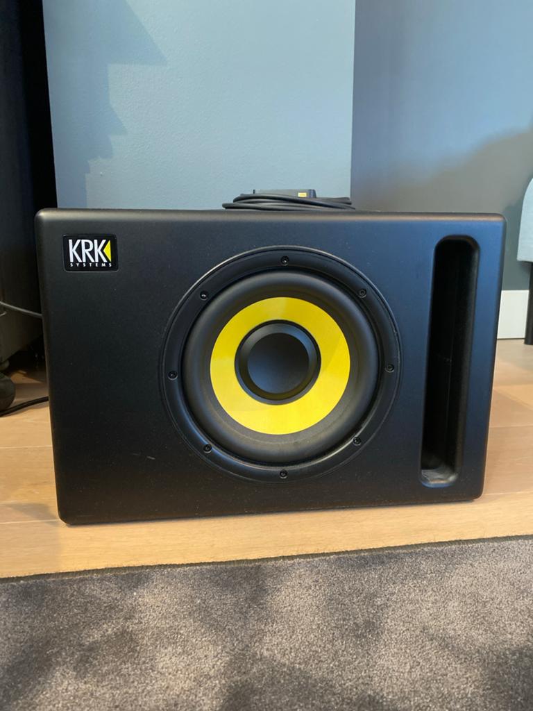 KRK S8.4 Actieve Studio Subwoofer – Nette staat, Audio, Tv en Foto, Luidsprekers, Subwoofer, Zo goed als nieuw, 60 tot 120 watt