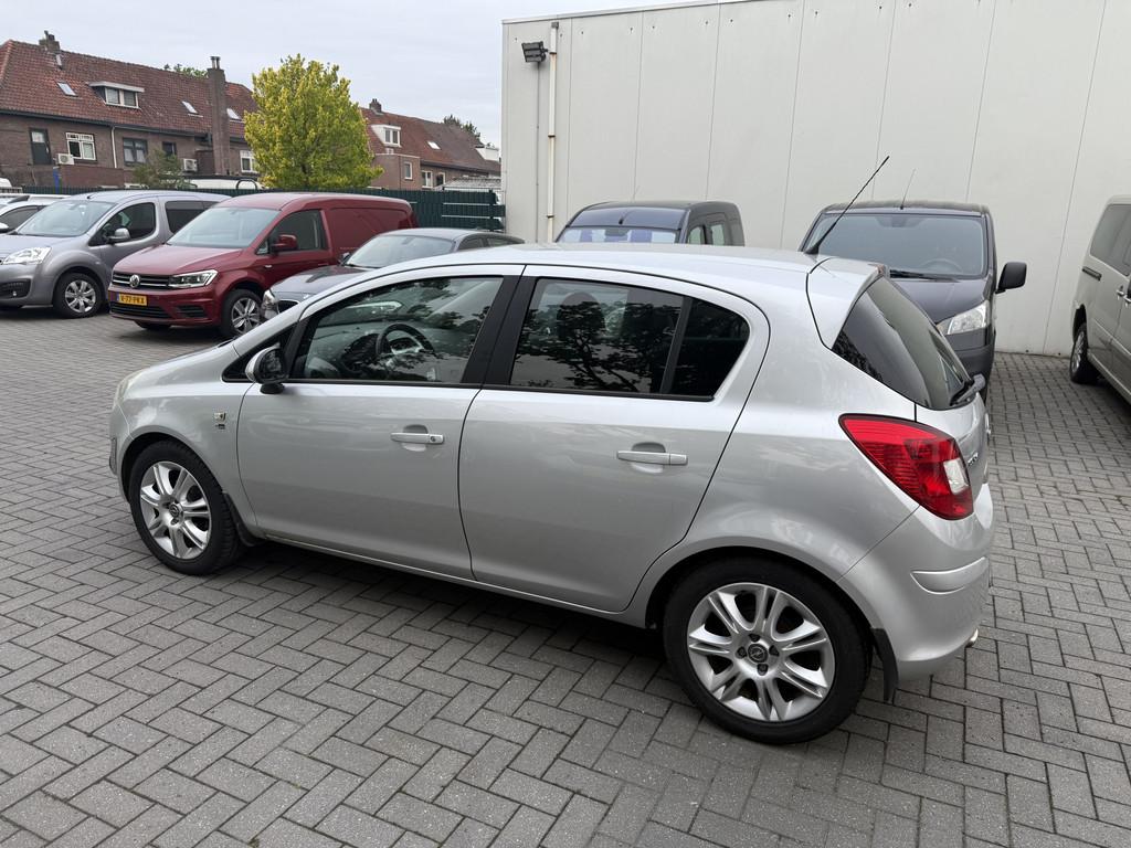 Opel Corsa 1.2 EcoFlex Cosmo 150/Editon - Airco - Leder - 5, Voorwielaandrijving, Euro 5, 1063 kg, Gebruikt