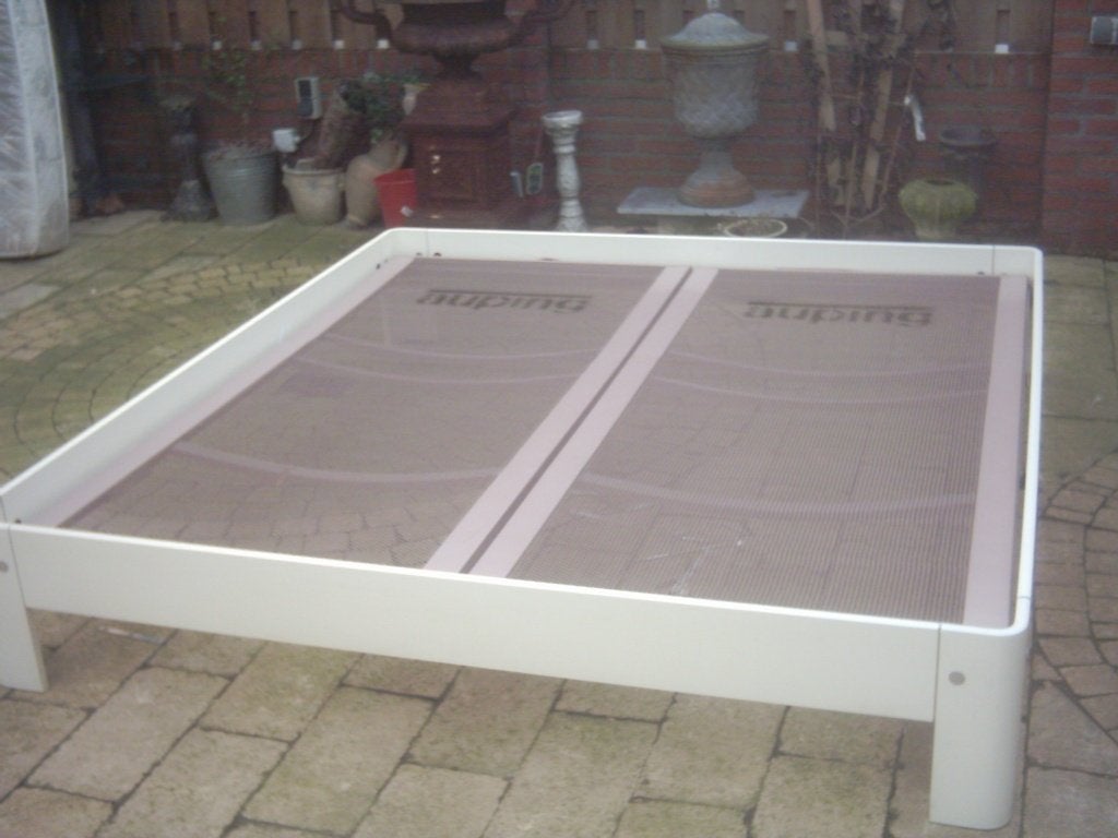 wit aupingbed 180x200 met verstelbare spiralen,, Ophalen, Verstelbaar, Wit, Tweepersoons