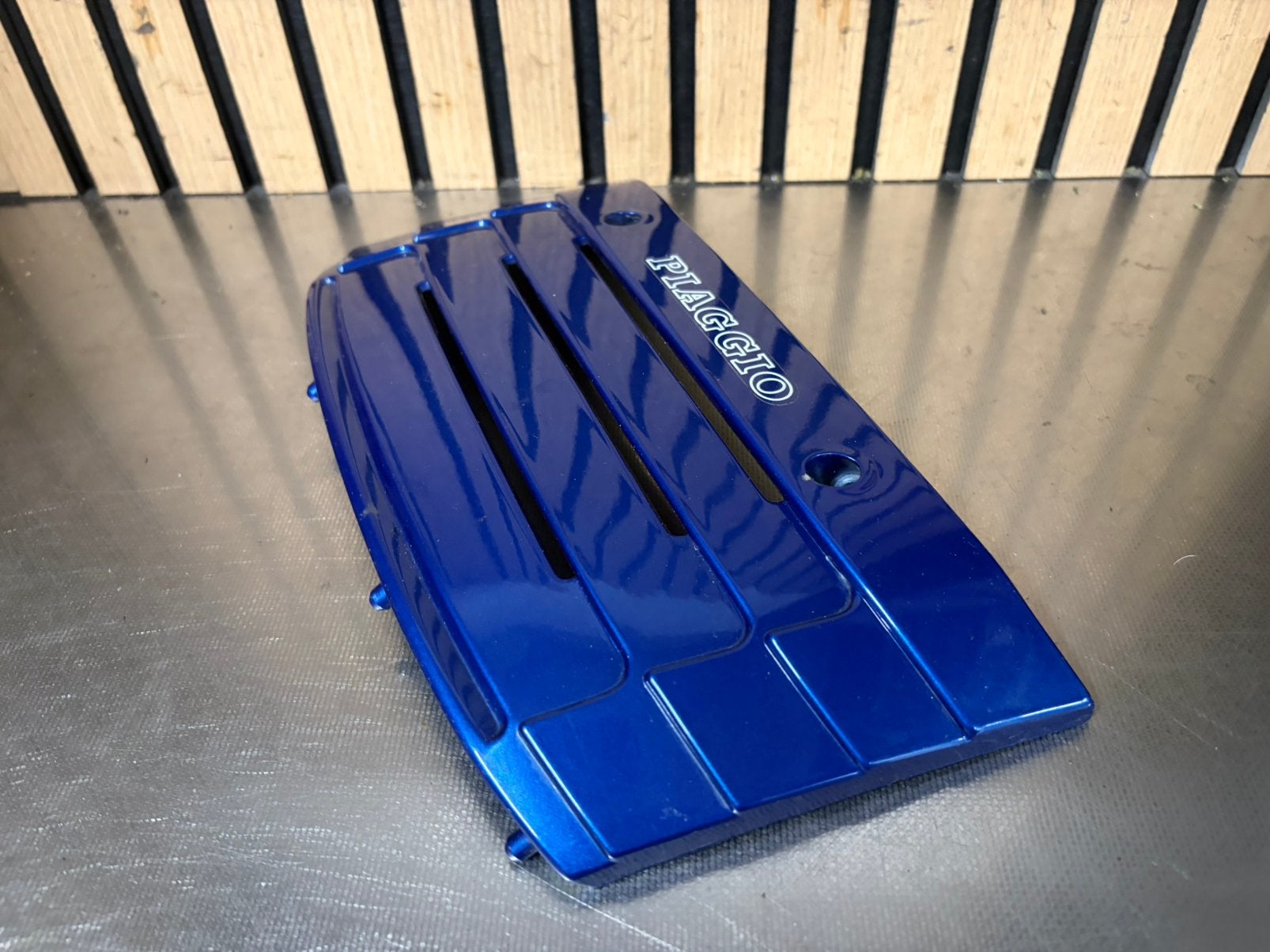 piaggio skipper grill / neus kapje, Ophalen