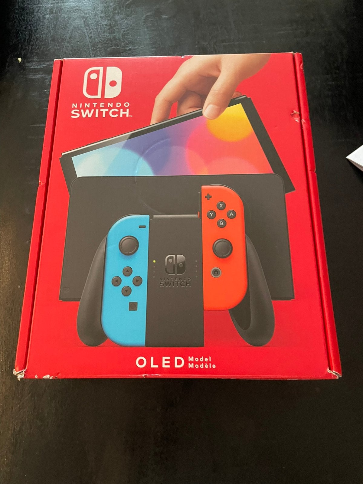 Nintendo switch oled nieuw in de doos., Spelcomputers en Games, Spelcomputers | Nintendo Switch, Ophalen of Verzenden, Nieuw, Met 2 controllers