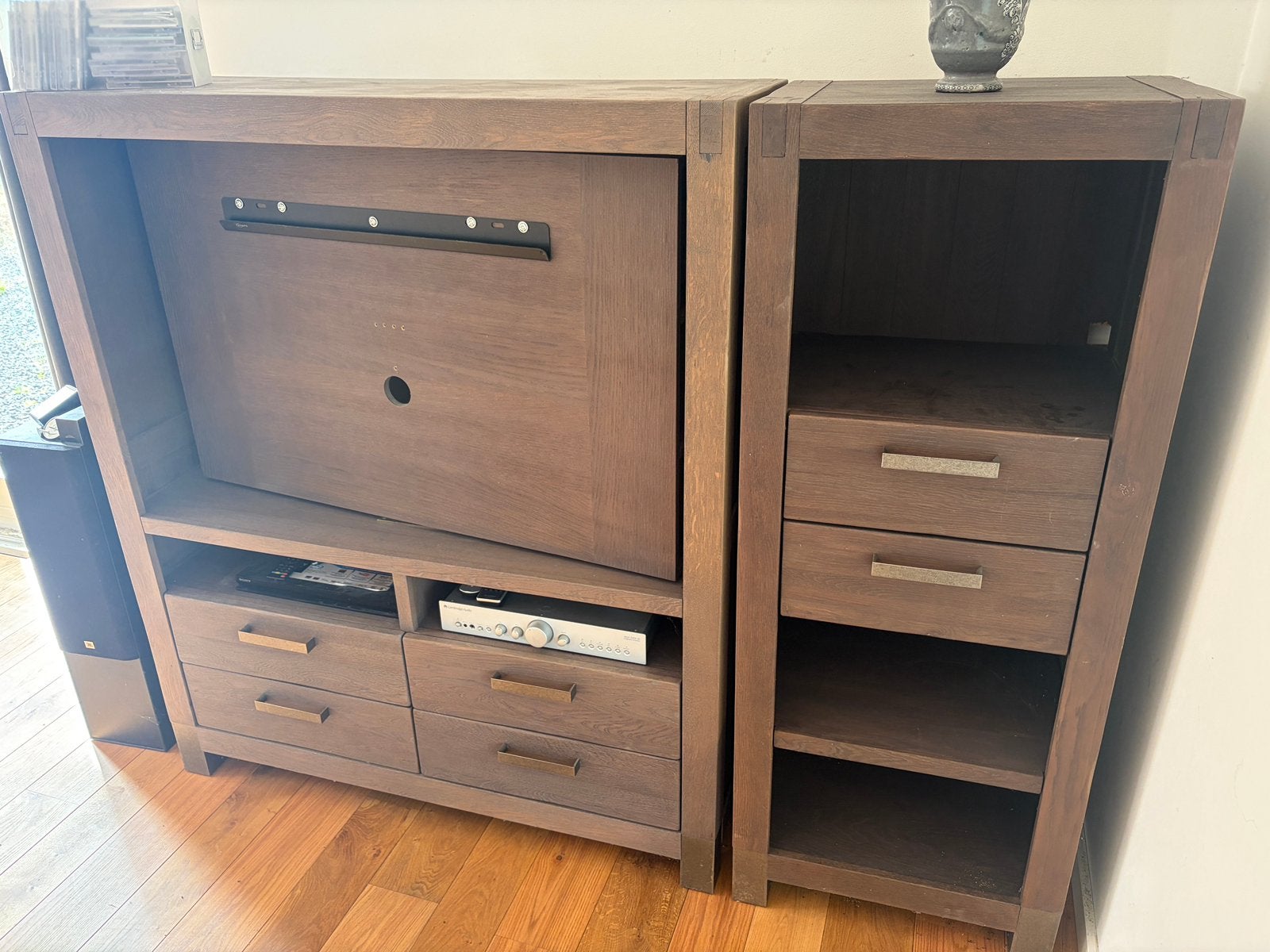 Tweedelig eikenhouten TV meubel, Huis en Inrichting, Ophalen, Gebruikt, 25 tot 50 cm, Minder dan 100 cm