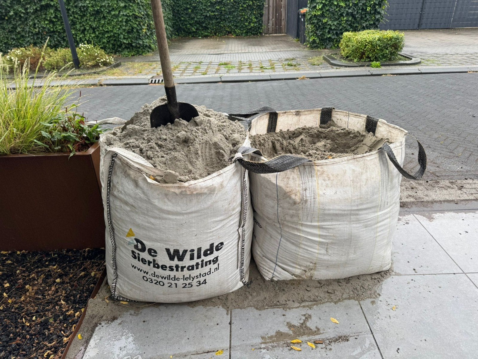 Gratis afhalen 2 mini big bags ophoogzand, Ophalen, Ophoogzand