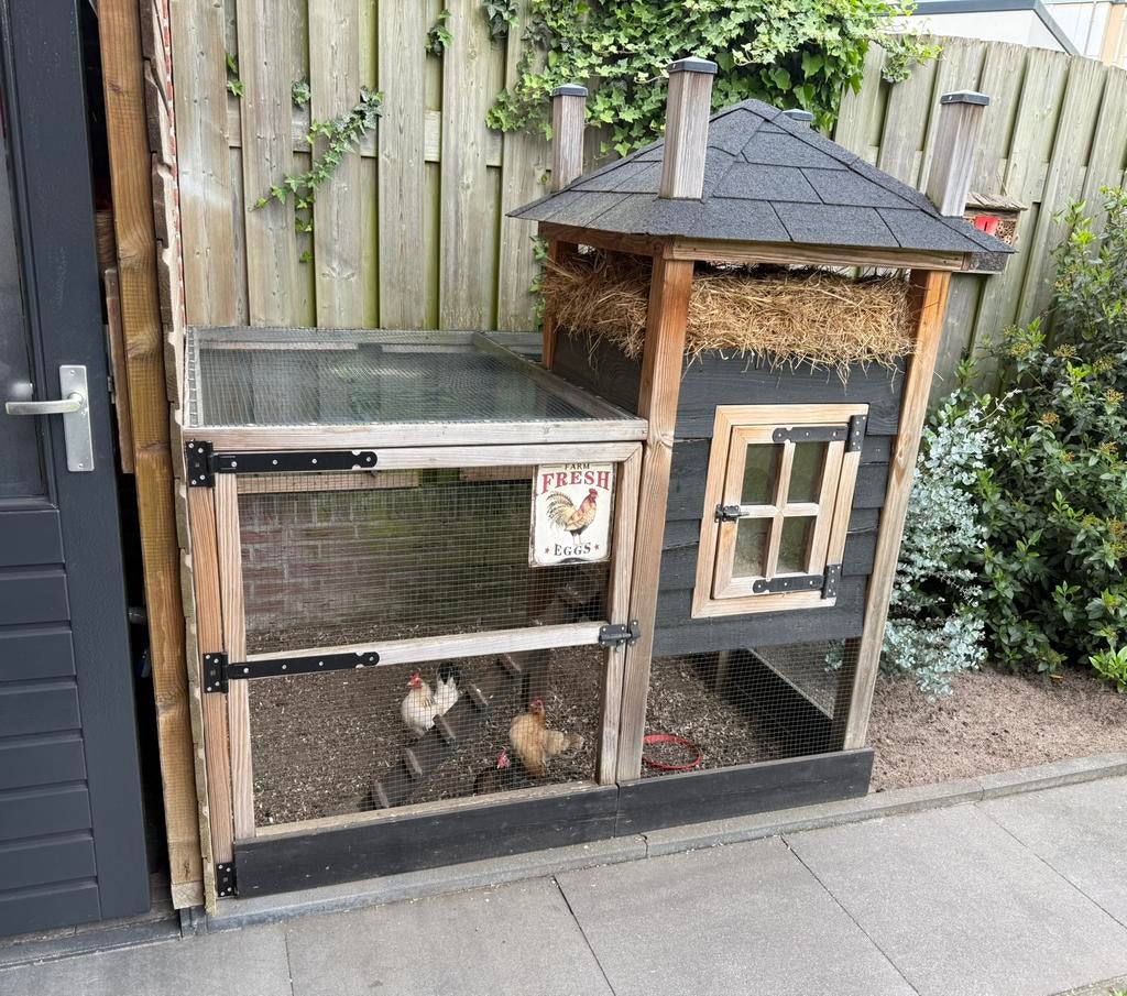 Luxe houten kippenhok met ren / hooiberg stijl, Ophalen, Gebruikt, Kippenhok of Kippenren