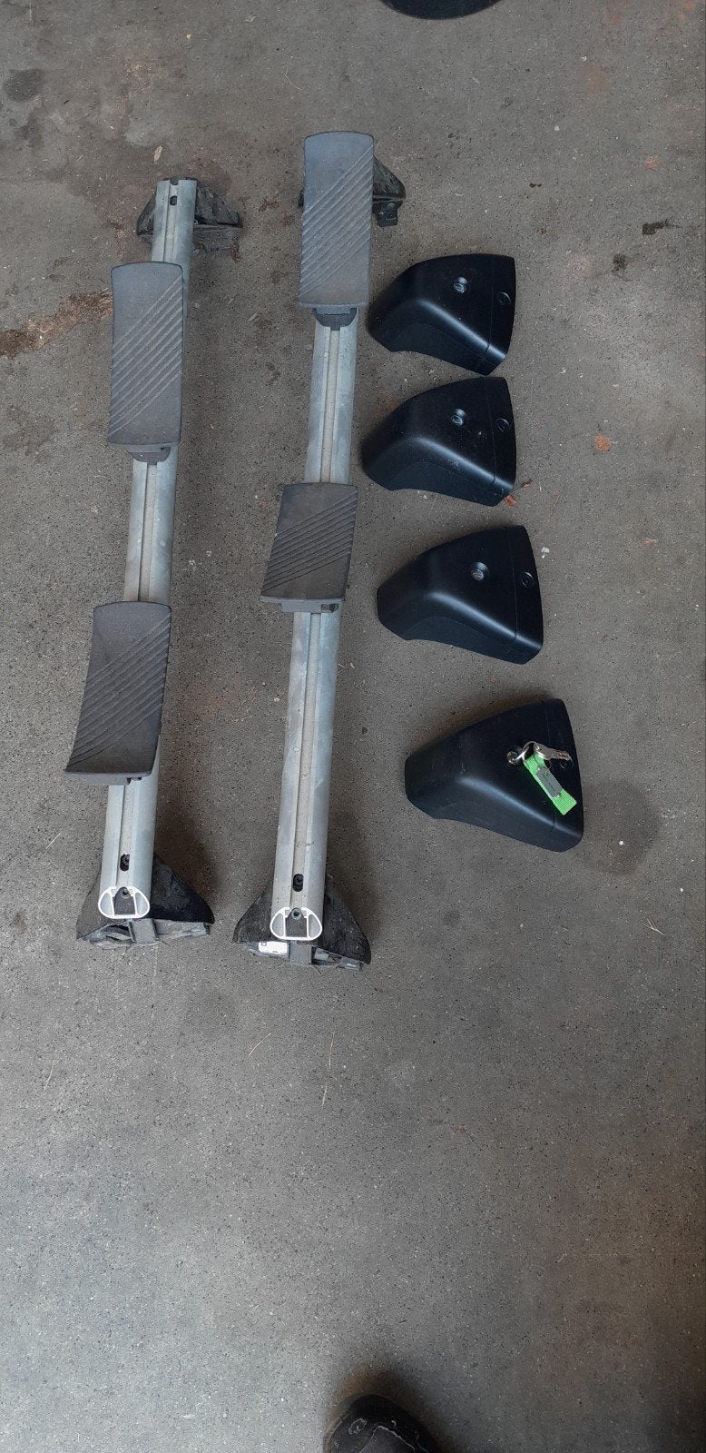originele dakdragers opel astra j vanaf 2009, Auto diversen, Dakdragers, Ophalen of Verzenden, Zo goed als nieuw