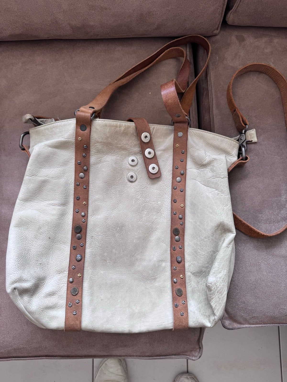 Noosa Leren schoudertas/shopper met studs, Ophalen, Gebruikt, Beige, Shopper