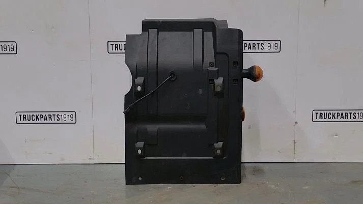 Iveco Body & Chassis Parts Spatbord voor Re. Iveco Euroca, Auto-onderdelen, Ophalen, Gebruikt, Iveco, Carrosserie en Plaatwerk